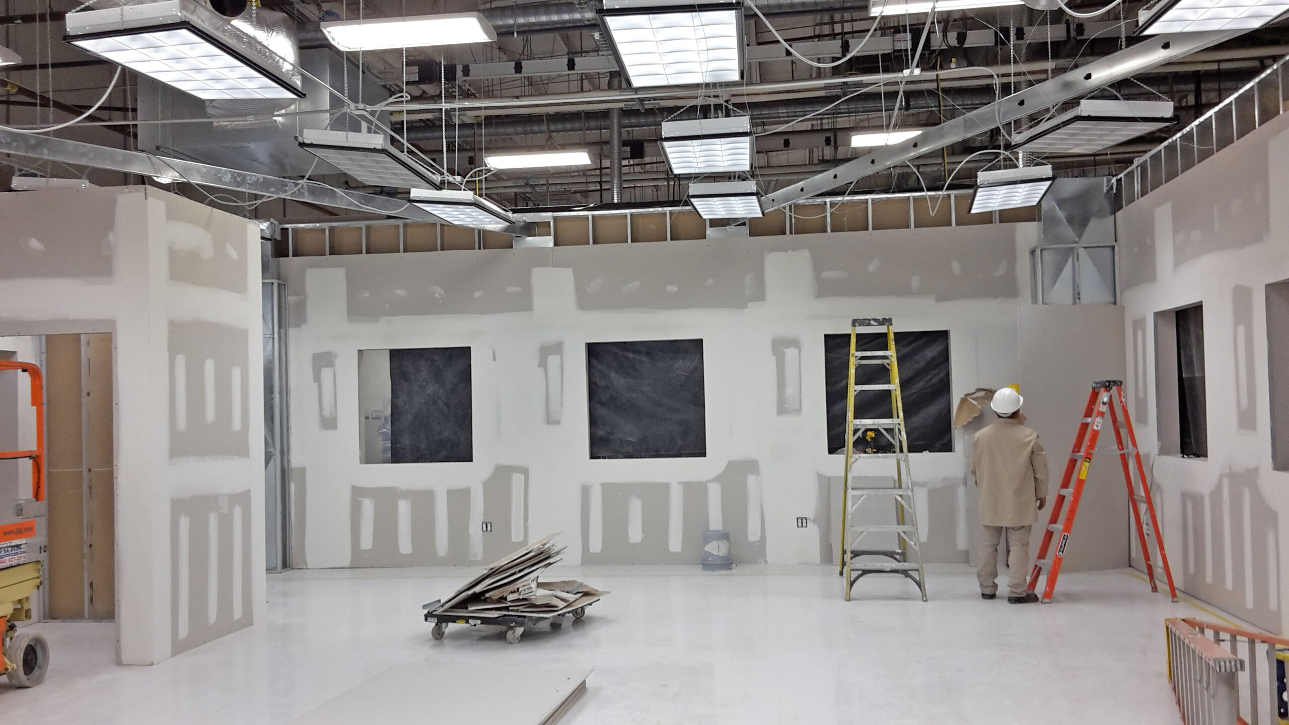 ALESAN - MANTENIMIENTO Y CONSTRUCCI&Oacute;N